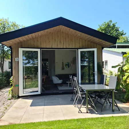 Holiday park Bungalowpark Mooyeveld