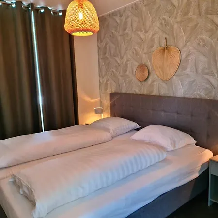 Bungalowpark Mooyeveld * Egmond-Binnen