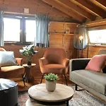 Bungalowpark Mooyeveld * Эгмонд-Биннен