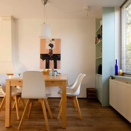 Bungalowpark Mooyeveld * אחמונד-בינן