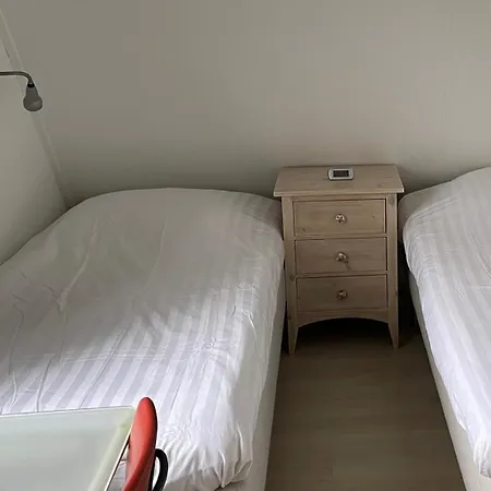 Bungalowpark Mooyeveld ホリデーパーク エグモント・ビネン